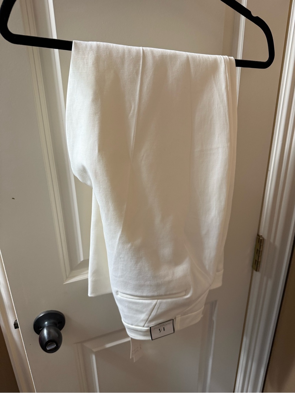 White House Black Market Straight Leg Pants in White